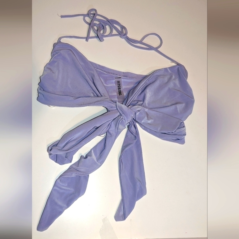 𝅺summer vibes tresser Violet top.